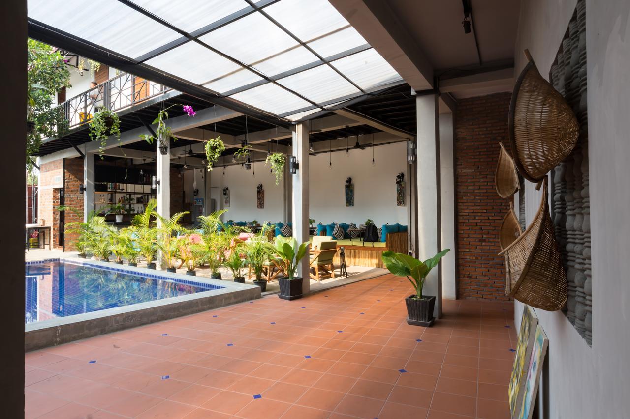 1953 Siem Reap Hostel Exterior foto